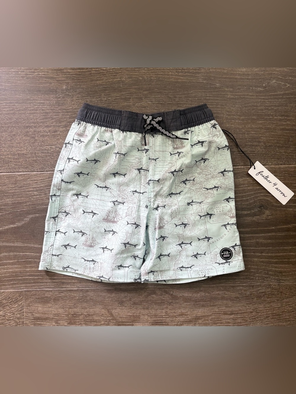 Feather 4 Arrow Classic Boardshorts - Size 8 NEW!